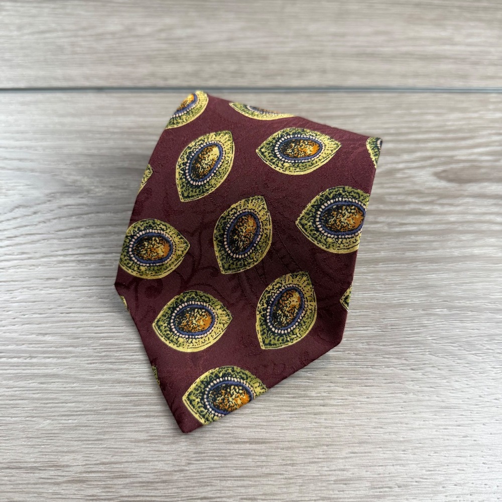 Burberrys Mens Silk Tie Vintage Geometric Medallion Burgundy OS